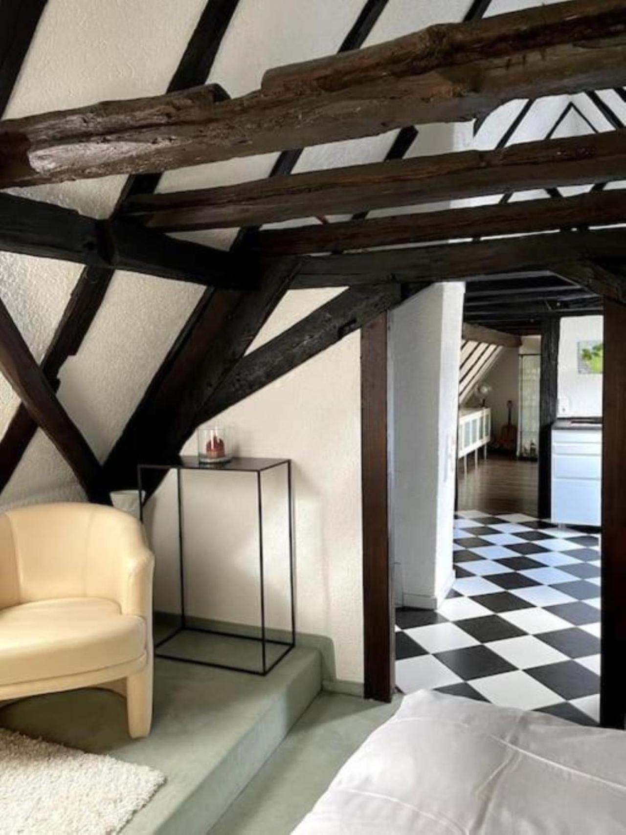 Ferienwohnung Im 'Schmoller - Hof' Neustadt an der Weinstraße Zewnętrze zdjęcie